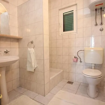 Apartments By The Sea Razanj, Rogoznica - 7486 Apartment Rogoznica (Sibenik-Knin)