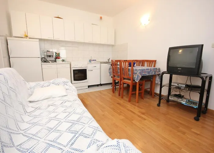 By The Sea Razanj, - 7486 Daire